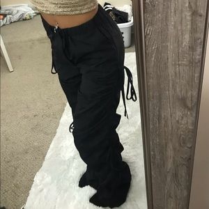 Black tie detailed cargo pants with clasp, flattering waist band